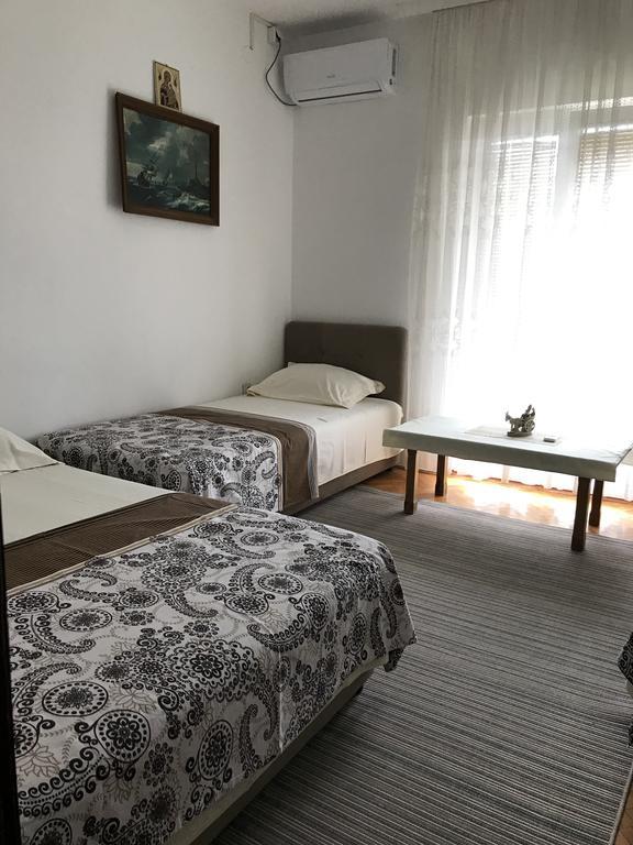 Apartments Pavicevic Tivat Exterior photo